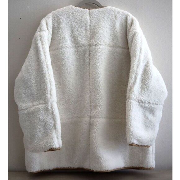 Levi’s Women's Sz L Beige/Cream Marlowe Oversized Reversible Sherpa Jacket - Picture 6 of 12